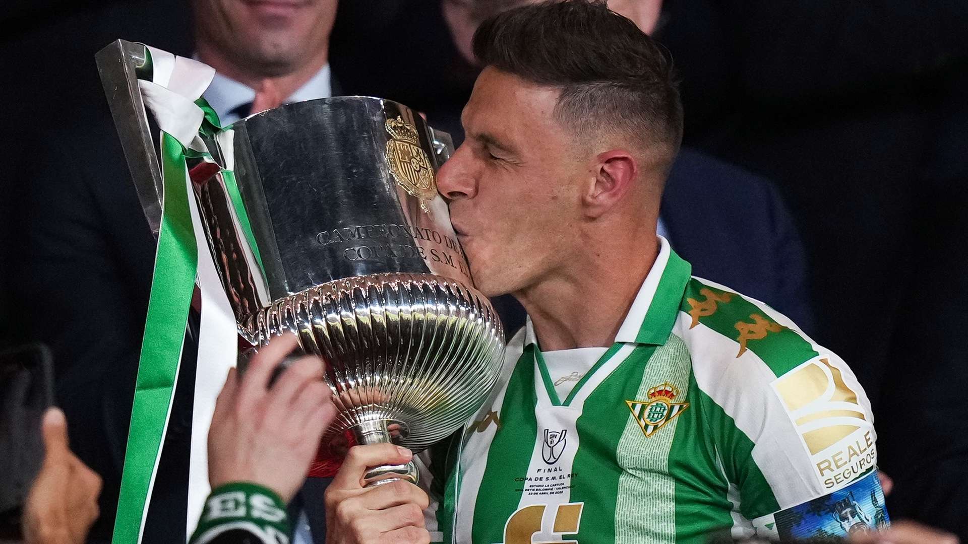 其母队也因 其母队也因